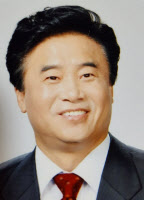 남동갑 국회의원 보궐선거… 한국당 윤형모 변호사 공천