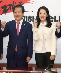 정두언 "배현진, 송파을서 2등도 힘들어… 강연재, 한국당 후보 없어 공천해준 것"
