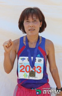 [양평 이봉주·경인일보 남한강마라톤]영광의 얼굴/여자 하프 1위 이정숙