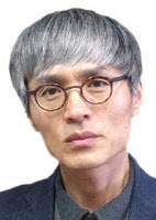 [전호근 칼럼]어느 가족이 본 '어느 가족'