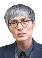 [전호근 칼럼]빛이 된 두 사람