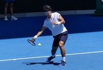 정현, 호주오픈 1회전서 고전…세트 스코어 2-1 접전중