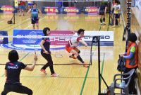 봄꽃처럼 날아든 셔틀콕… '건강'이 꽃피다