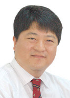 [데스크 칼럼]실검, 뉴스, 그리고 댓글