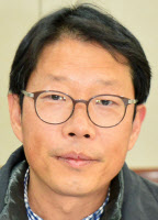 [2021 경인일보 신춘문예 시부문 심사평]문태준·권성훈 "마지막 행간까지 존재적 사유 확장된 미학 눈길"