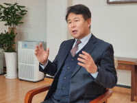 [통 큰 기사-레벨업 경제자유구역]인터뷰|이동현 평택대 교수(산업통상자원부 자문위원)