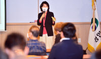 [미래사회포럼] 윤수정 카피라이터, "내러티브 텔링, 어떻게 표현할 것인가가 중요"