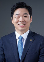 민주 성남분당갑 김병관 확정적 '배국환 성남시장 후보와 경제투톱 전략'