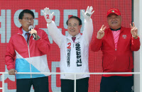 [포토] 윤형선·윤상현 '2번입니다'