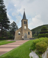 [경기도 근대문화유산 탐방·(12)] 120년 역사 순례지 '파주 갈곡리 성당'