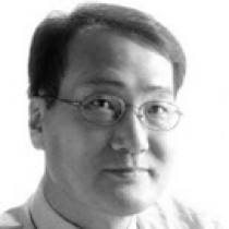 [경인아고라] 각자무치(角者無齒) 정치판