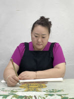 [인터뷰] 민화작가 손승희 "근본 잘 되살리면 전성기 맞을것"