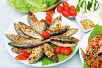 [新팔도명물] 집 나간 입맛도, 며느리도 돌아온다 '경남 남해안 전어'