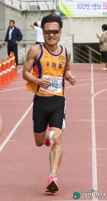 [제24회 화성孝마라톤대회-영광의 얼굴] 남자 하프코스 1위 임권혁