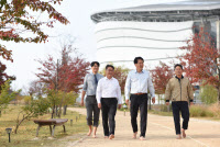 인천시설공단, 인천아시아드주경기장 내 맨발 산책길 개장