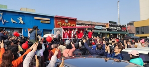 한동훈, 인천 계양구 찾아… 계양갑 최원식·계양을 원희룡 지원사격