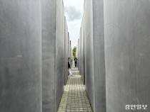독일 수도 한복판 우뚝 서있는 2710개의 비극 [우리가 세월호를 기억하는 방법·(7)]