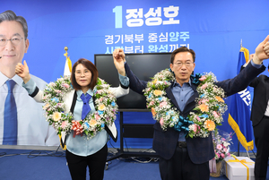 ‘친명 좌장’ 정성호까지…차기 국회의장 둘러싼 경쟁 과열