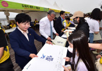 [영상+ 제27회 바다그리기대회 이모저모] 하얀 도화지 넘실대는 푸른바다… 인천, 예술이 되다