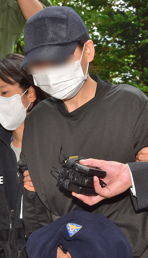 멍든 채 숨진 여고생 학대 의혹, 50대 교회 신도 구속