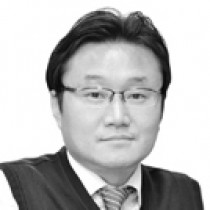 [데스크칼럼] 인구 절벽 현실로 다가온 시대