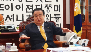 [원로에게 길을 묻다·(2)] 문희상 “尹, 통치만 있고 정치는 없다”