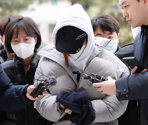 쌍둥이 엎어 재우다 숨지게 한 발달장애 엄마 1심서 징역 6년