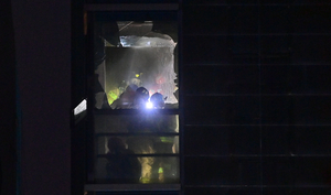 불 붙은 부천 호텔, 8층엔 스프링클러 없어… 에어매트 떨어진 두명도 숨져 ‘총 7명 사망’