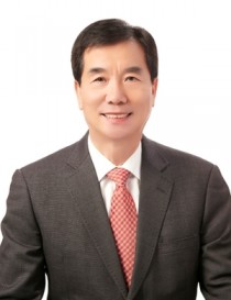 "탈당 경위 소명 기회 없어" 안영수, 법정 공방 눈길