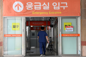 아주대병원 응급실 군의관 전원 부대 복귀… ‘업무 부담감’ 토로