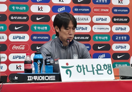 홍명보 “중원에서 어려움… 좋지 않을 때 실점 않는 것 중요”