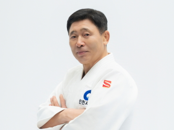 ‘인천에서 34년 지도자’ 마침표 찍은 여자 유도 이봉훈 감독